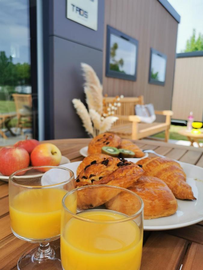 Camping Les Places Dorées Saint-Jean-de-Monts Exterior foto